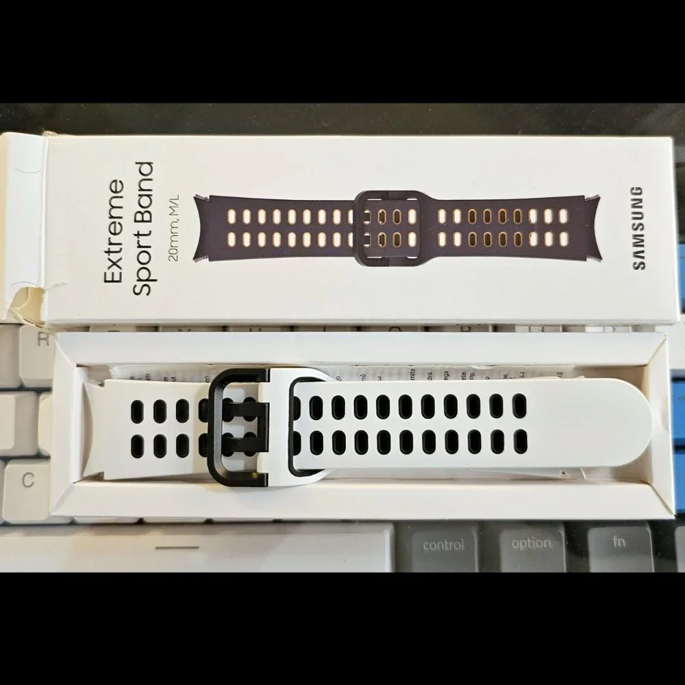 Samsung Galaxy Watch 4/5 Extreme Sports watch band, OEM, EUC, size M/L